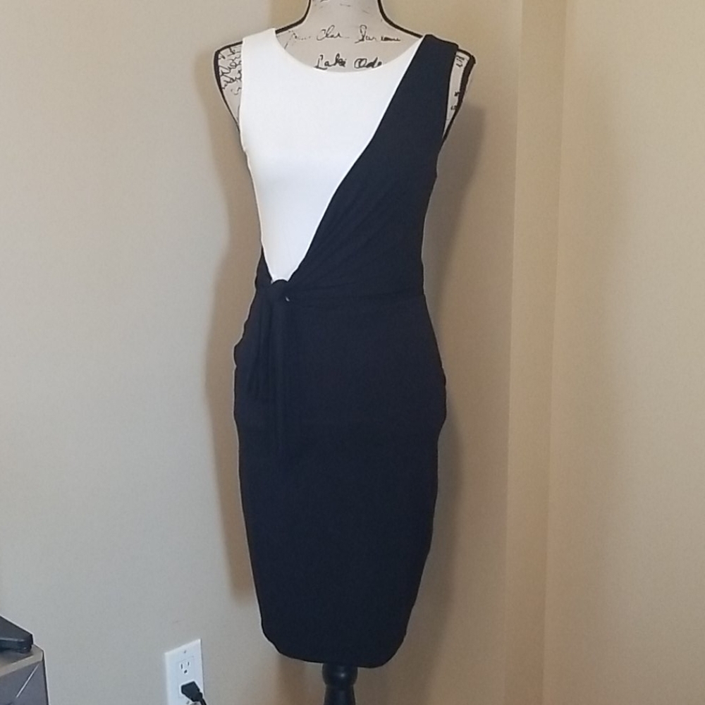 Black and white knit dress